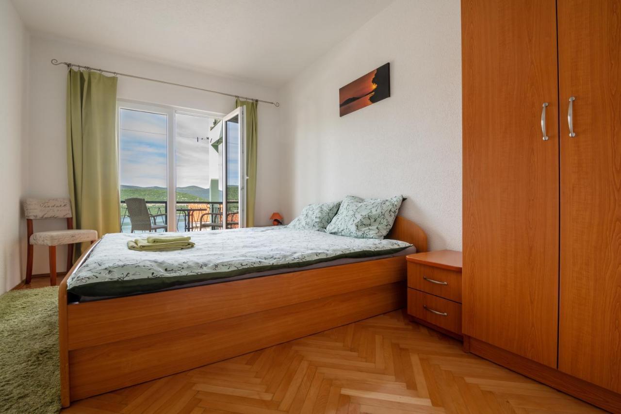 Apartments & Rooms Leon Neum Luaran gambar