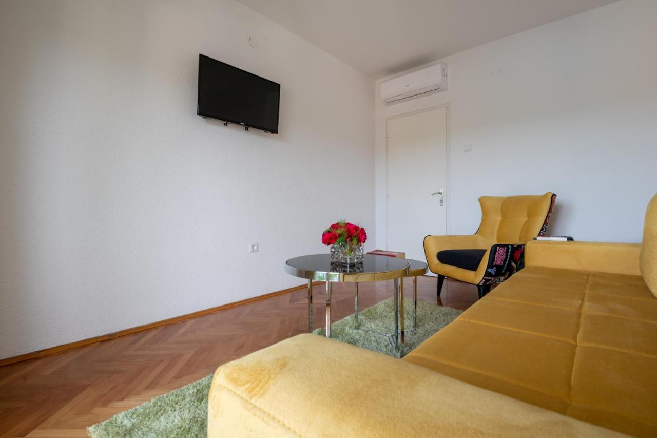 Apartments & Rooms Leon Neum Luaran gambar