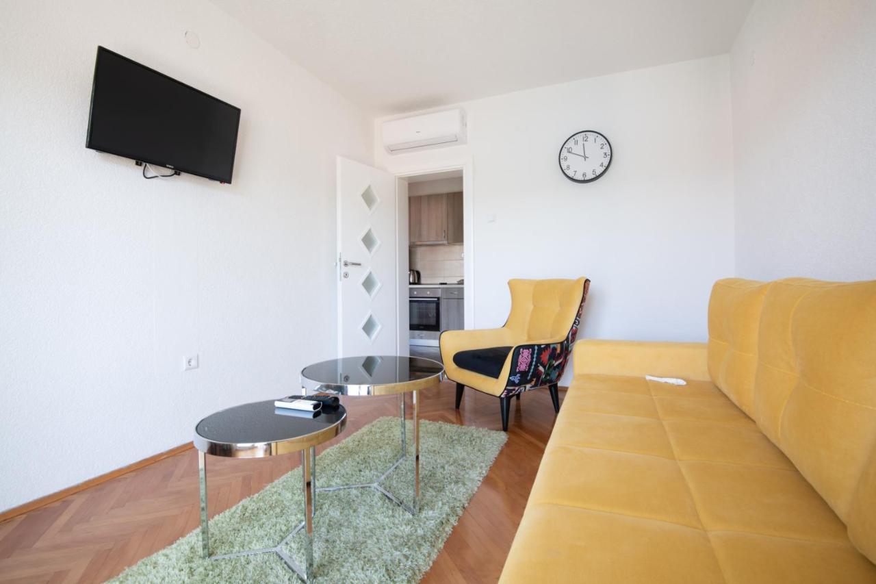 Apartments & Rooms Leon Neum Luaran gambar