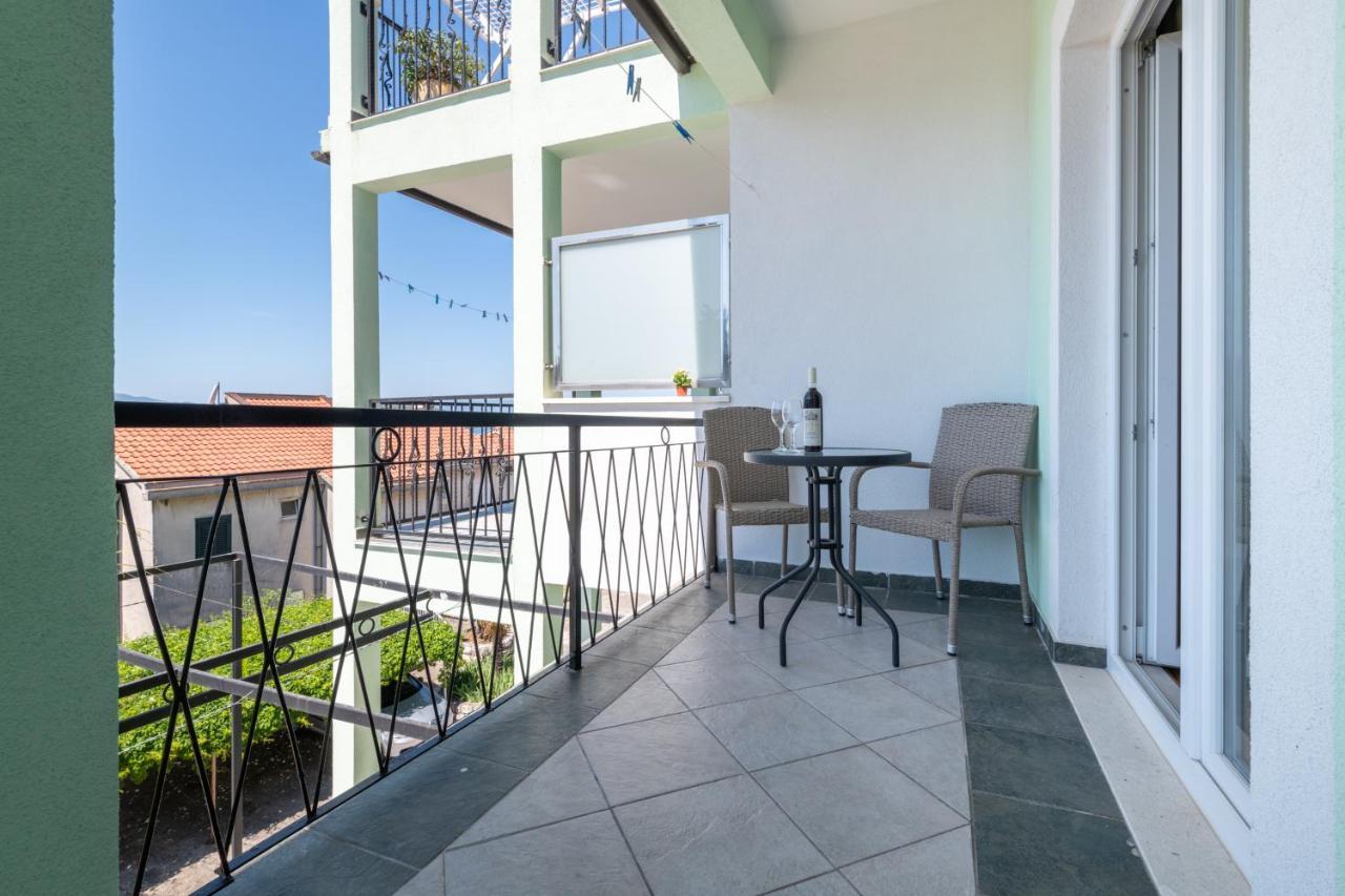 Apartments & Rooms Leon Neum Luaran gambar