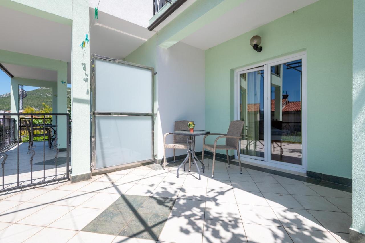 Apartments & Rooms Leon Neum Luaran gambar