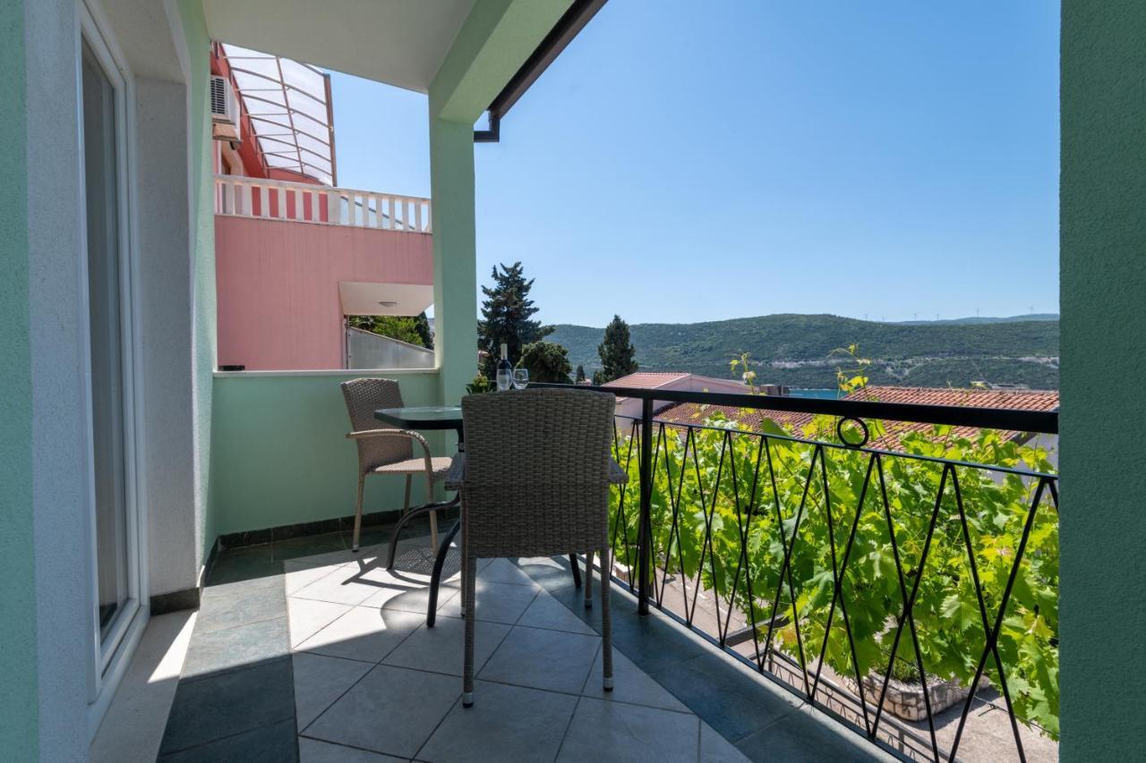 Apartments & Rooms Leon Neum Luaran gambar