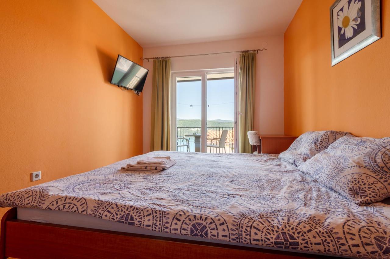 Apartments & Rooms Leon Neum Luaran gambar