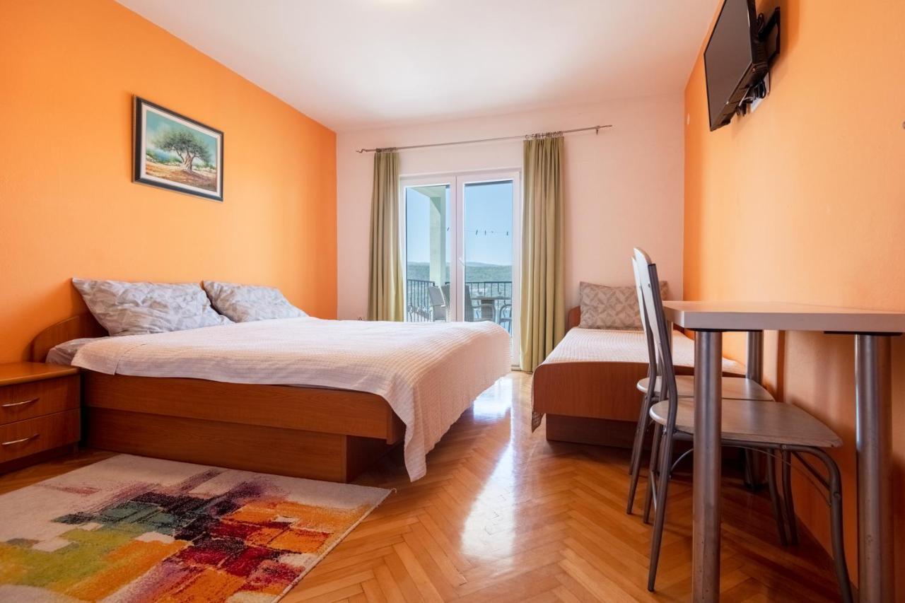 Apartments & Rooms Leon Neum Luaran gambar