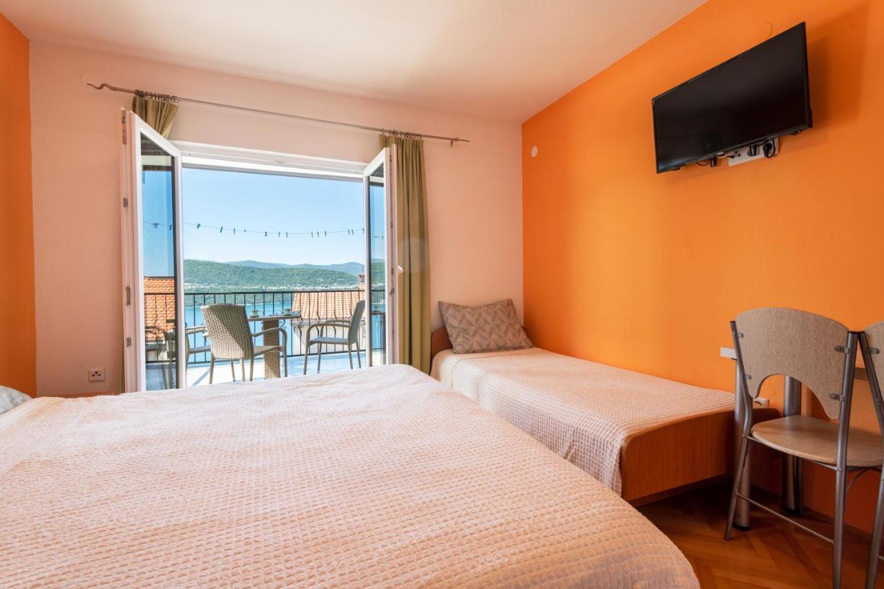 Apartments & Rooms Leon Neum Luaran gambar