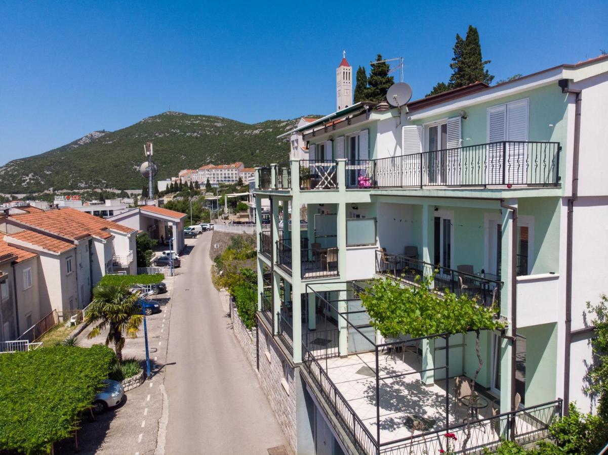 Apartments & Rooms Leon Neum Luaran gambar