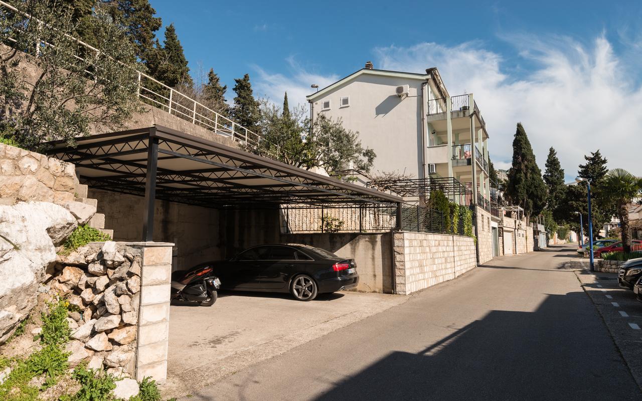 Apartments & Rooms Leon Neum Luaran gambar