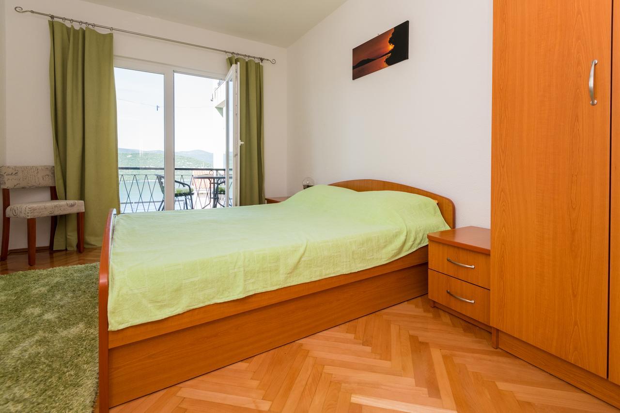 Apartments & Rooms Leon Neum Luaran gambar